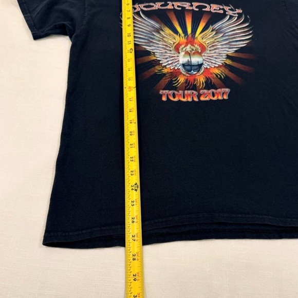 Journey 2017 Tour Band Shirt Size Large - Picture 6 of 6